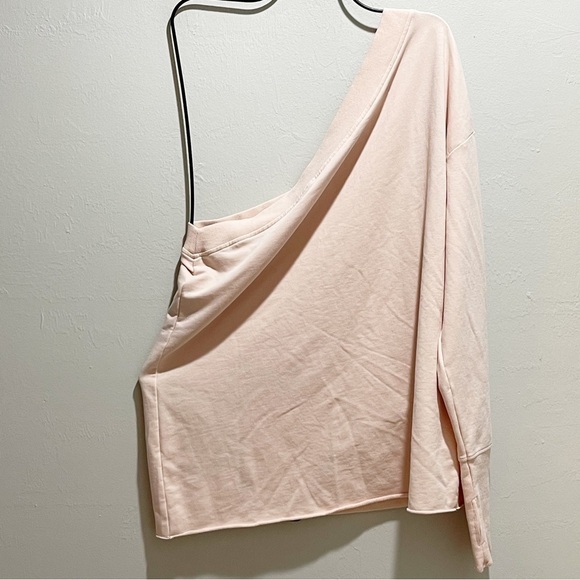SUNDAYS Women’s Pink French Terry Sweatshirt One Shoulder Thumb Holes Size 3 (L) - Picture 2 of 5